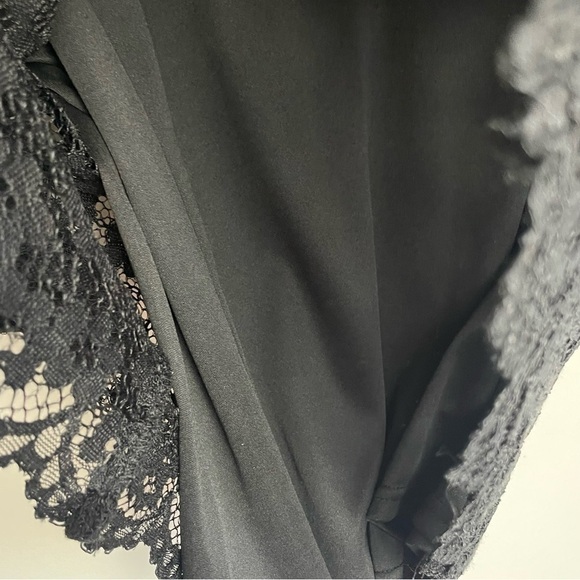 Nanette Black Sheer Lace Bell Ruffled Sleeves Scoop Neck Blouse in Large - Picture 5 of 13